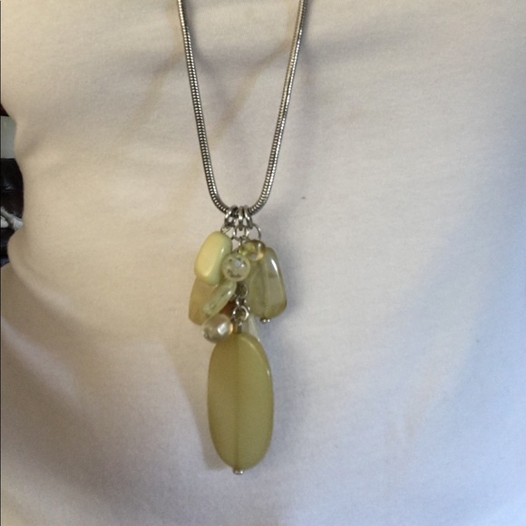 Chico’s Necklace - Picture 2 of 2